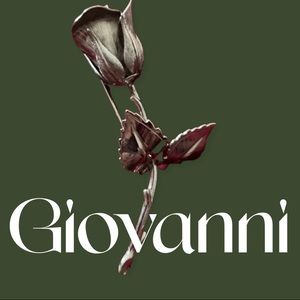 Vintage Giovanni rose brooch